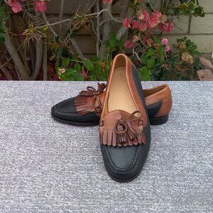 Cole Haan Men's Leather Loafers Size 7D Preppy Two-Toned Tassles Academia